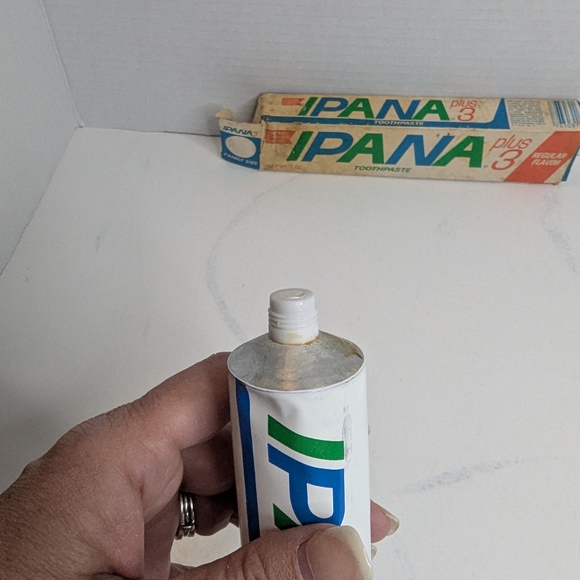 Vintage Ipana Plus 3 Toothpaste Regular Flavor Net Wt 7 Oz Collectible NOS - Picture 9 of 9
